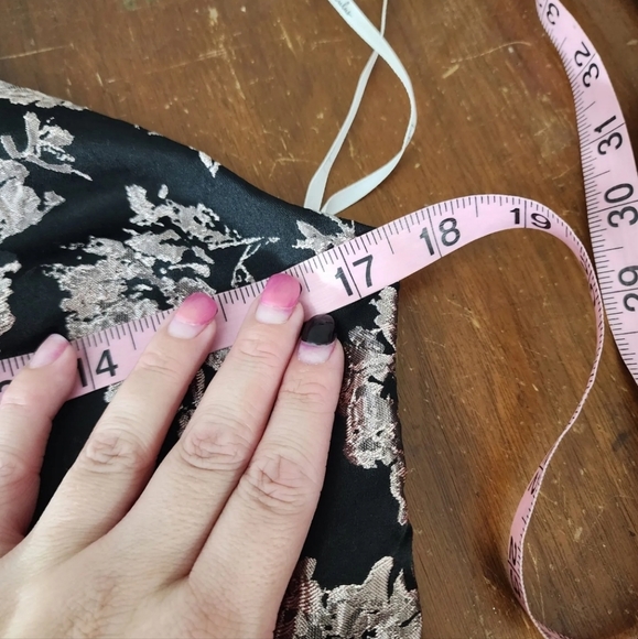 NWOT • Lulu's • Brocade Romper - Picture 11 of 13